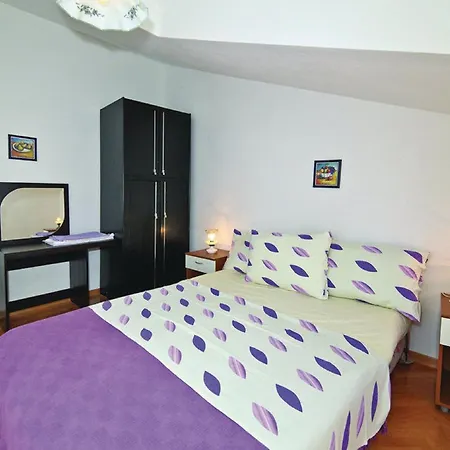 Apartment Halilovic
